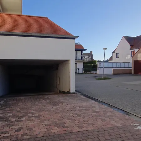 Attic Apartment In Nieuwpoort By Sandy Beaches, Cleaning Included * Nieuwpoort