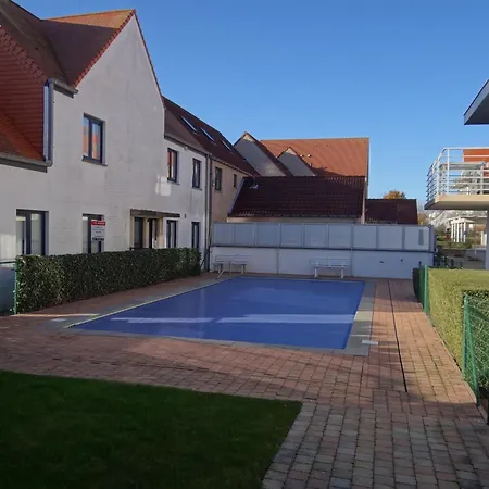 Apartment Attic Apartment In Nieuwpoort By Sandy Beaches, Cleaning Included *